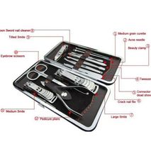 Nail Care Manicure And Pedicure Grooming Kit Set